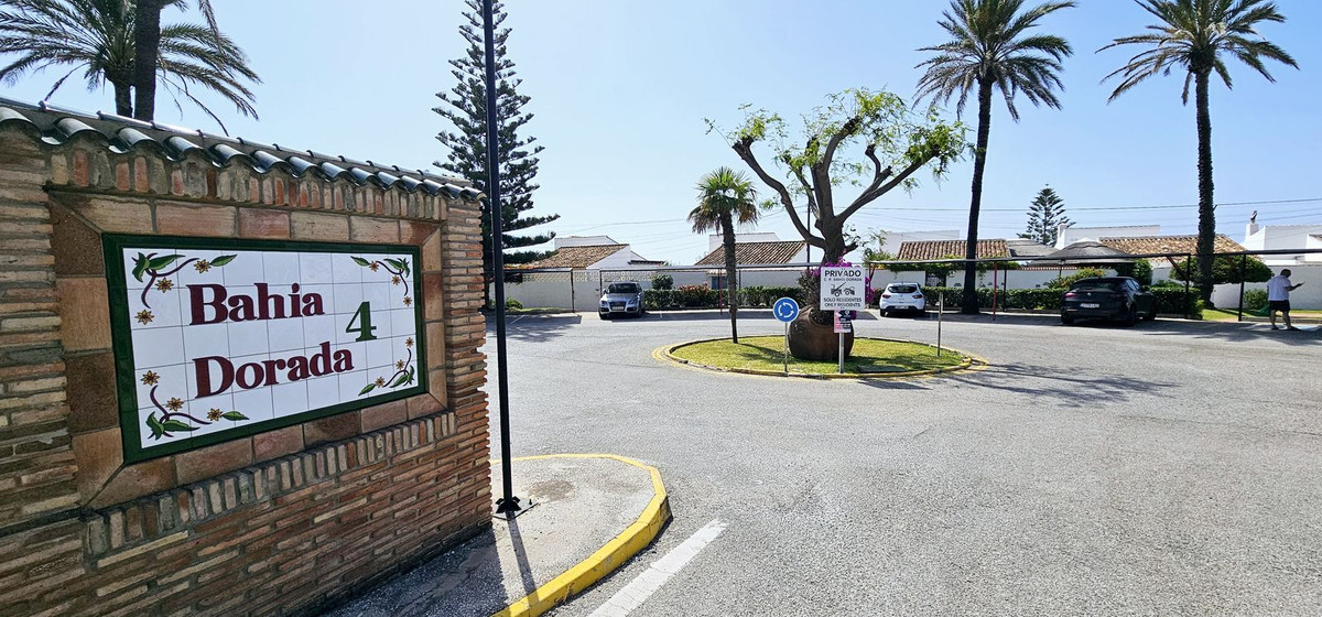 Huis te koop in Estepona | 3 slaapkamers H5363788