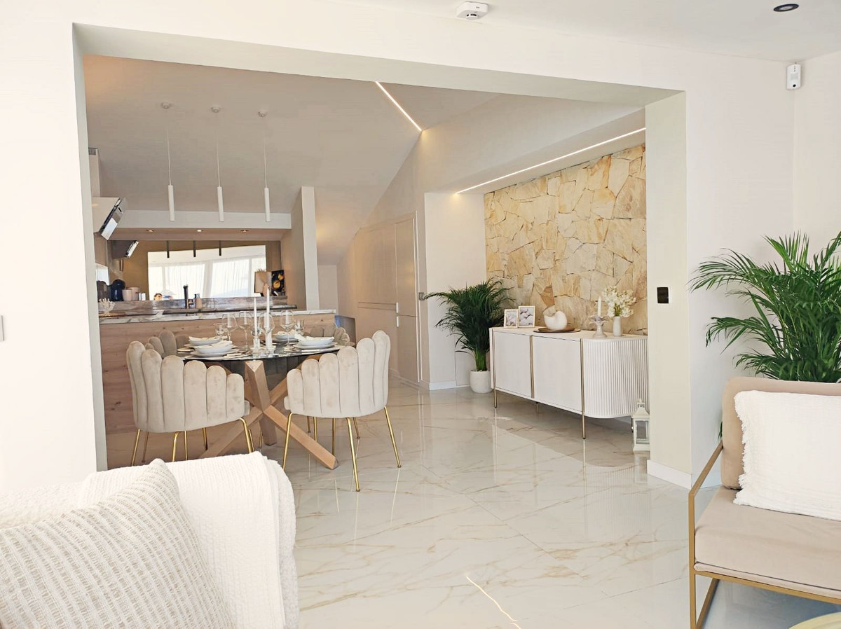 Huis te koop in Estepona | 3 slaapkamers H5363788