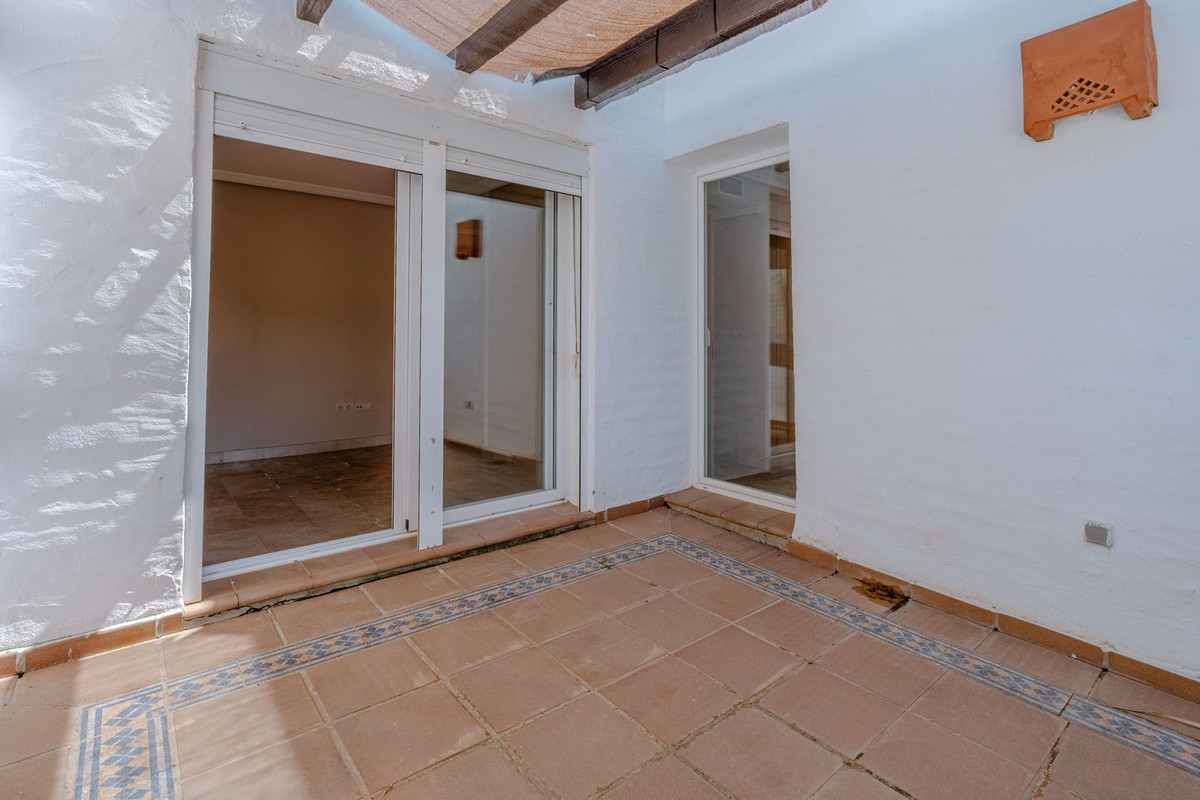 Huis te koop in Estepona | 3 slaapkamers H5363953