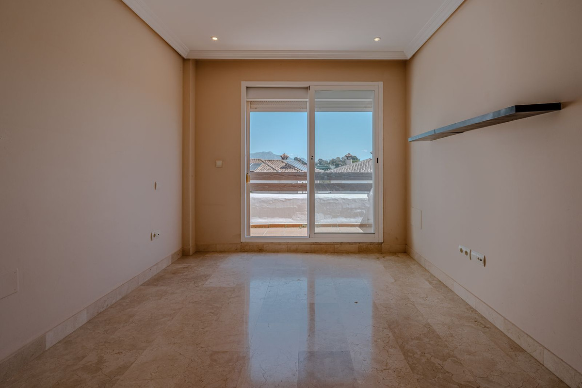 Huis te koop in Estepona | 3 slaapkamers H5363953
