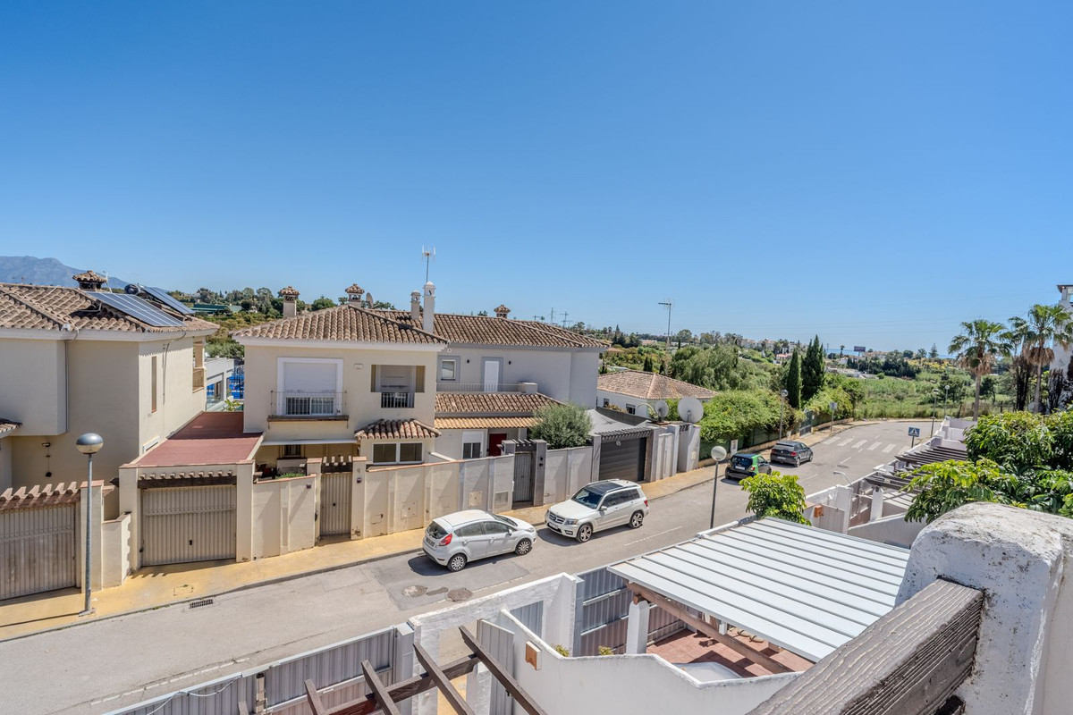 Huis te koop in Estepona | 3 slaapkamers H5363953