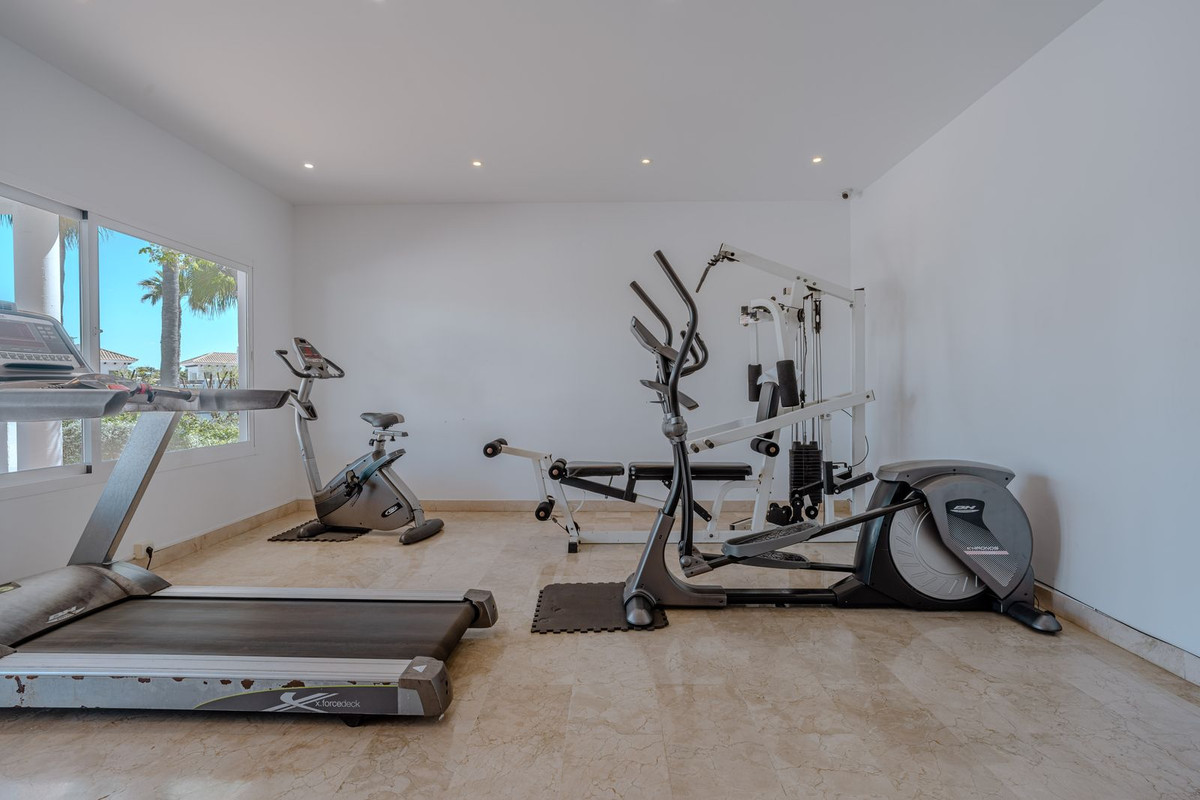 Huis te koop in Estepona | 3 slaapkamers H5363953