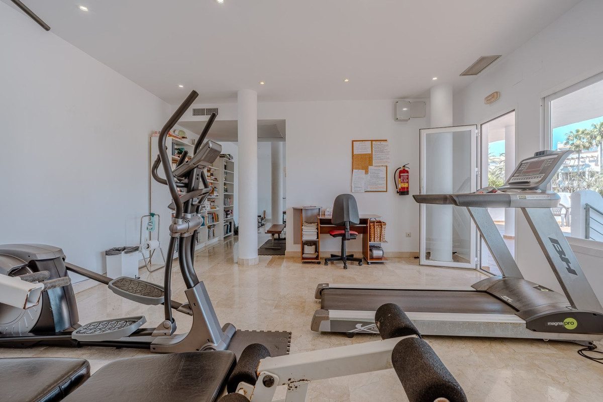 Huis te koop in Estepona | 3 slaapkamers H5363953