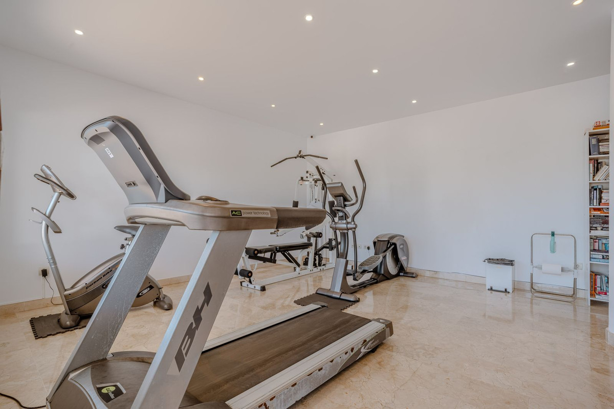 Huis te koop in Estepona | 3 slaapkamers H5363953