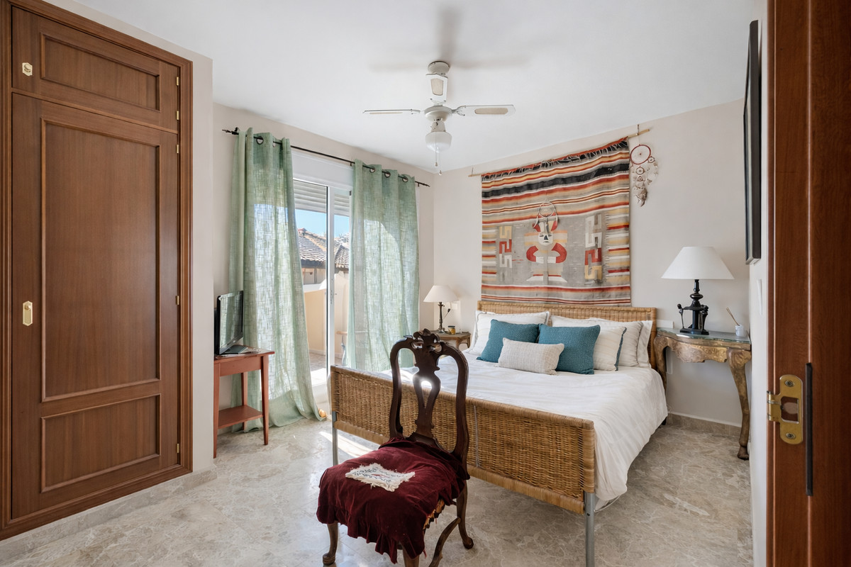 Huis te koop in Estepona | 3 slaapkamers H5364301