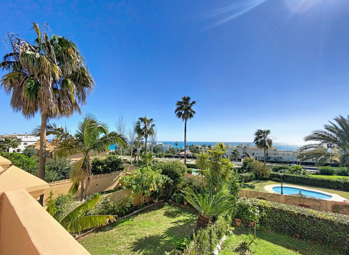 Huis te koop in Estepona | 3 slaapkamers H5364301