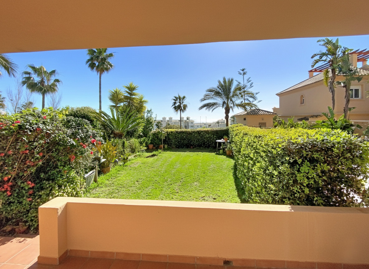 Huis te koop in Estepona | 3 slaapkamers H5364301