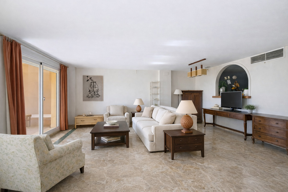 Huis te koop in Estepona | 3 slaapkamers H5364301