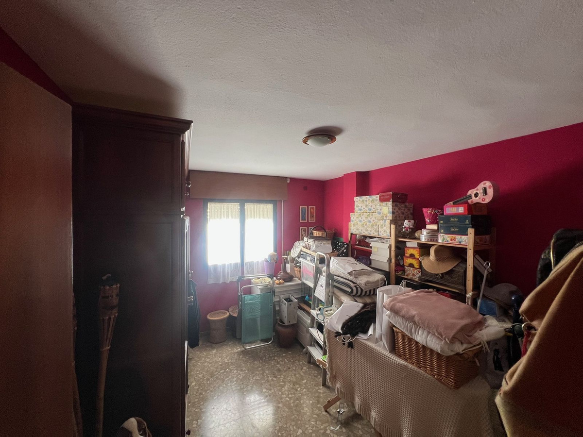 Huis te koop in Estepona | 6 slaapkamers H5365291