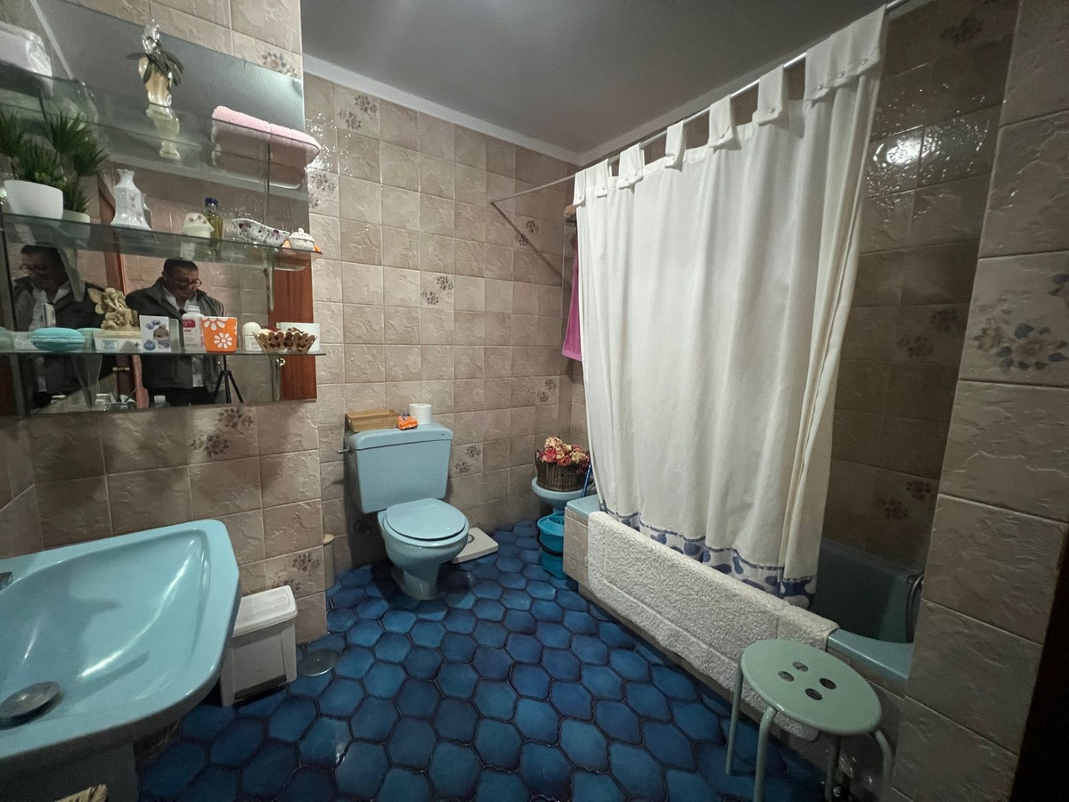 Huis te koop in Estepona | 6 slaapkamers H5365291