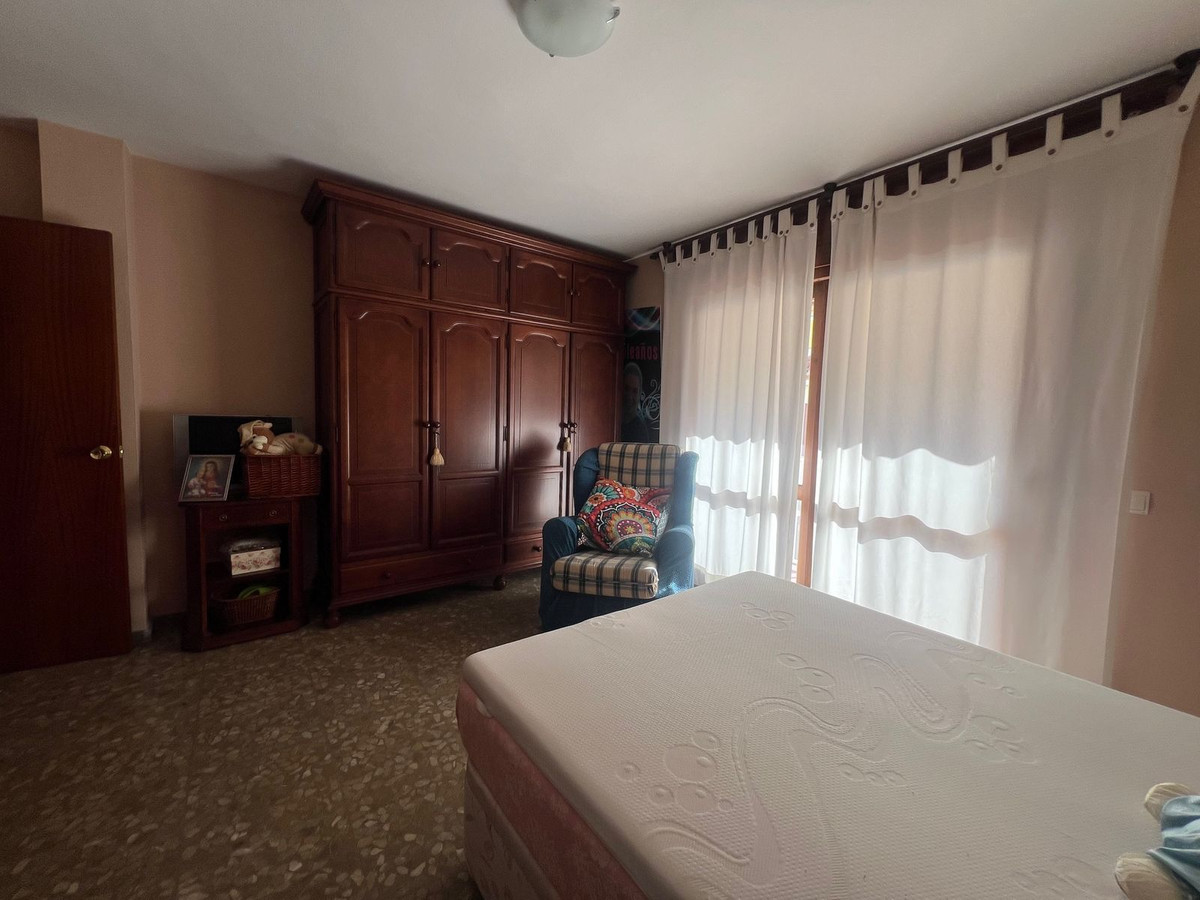 Huis te koop in Estepona | 6 slaapkamers H5365291