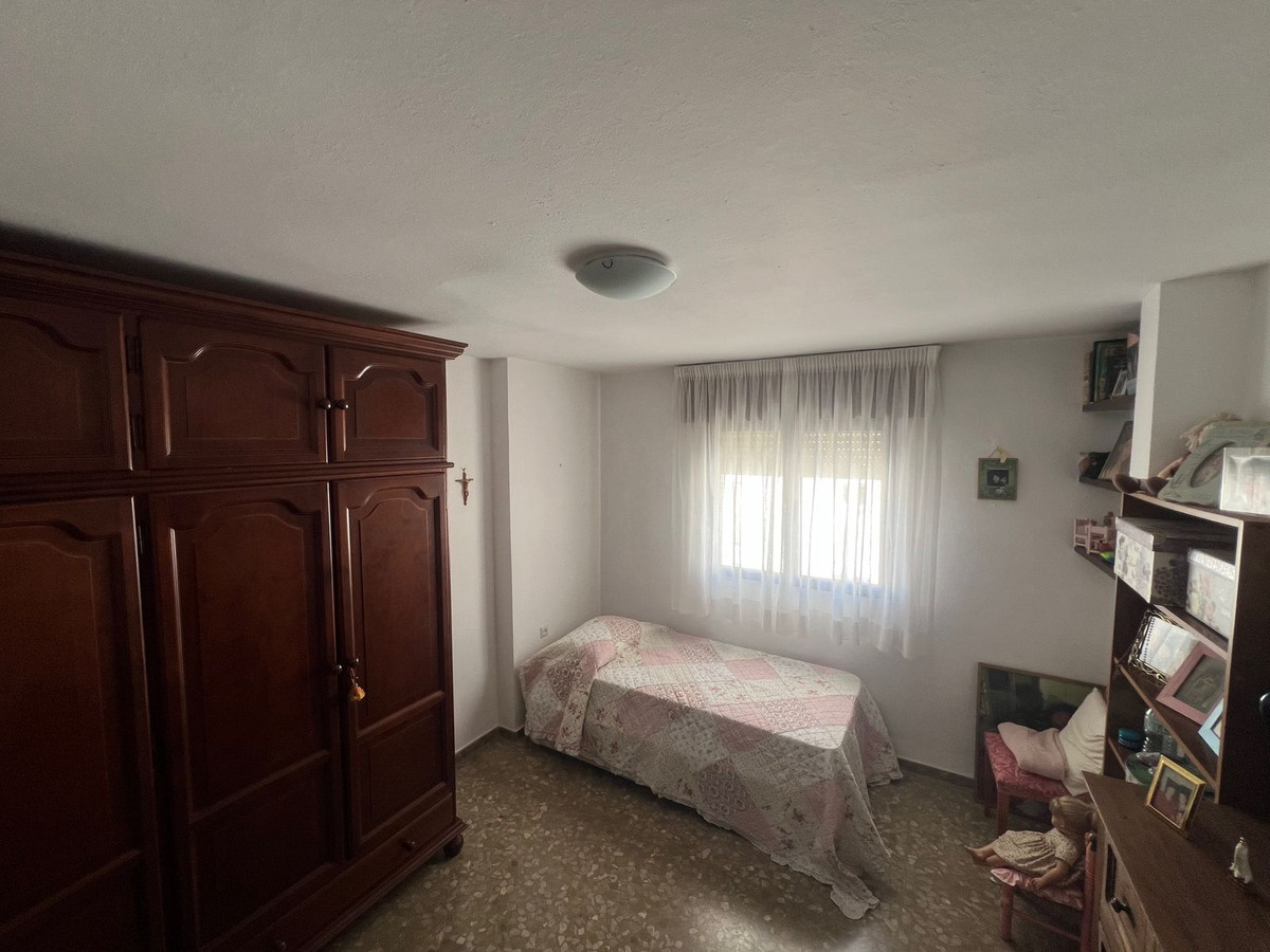 Huis te koop in Estepona | 6 slaapkamers H5365291