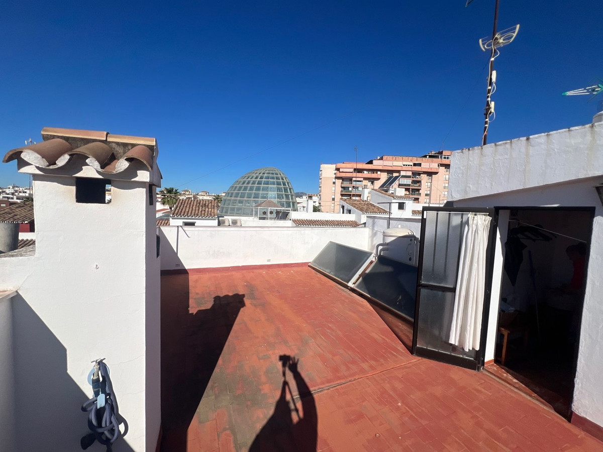 Huis te koop in Estepona | 6 slaapkamers H5365291