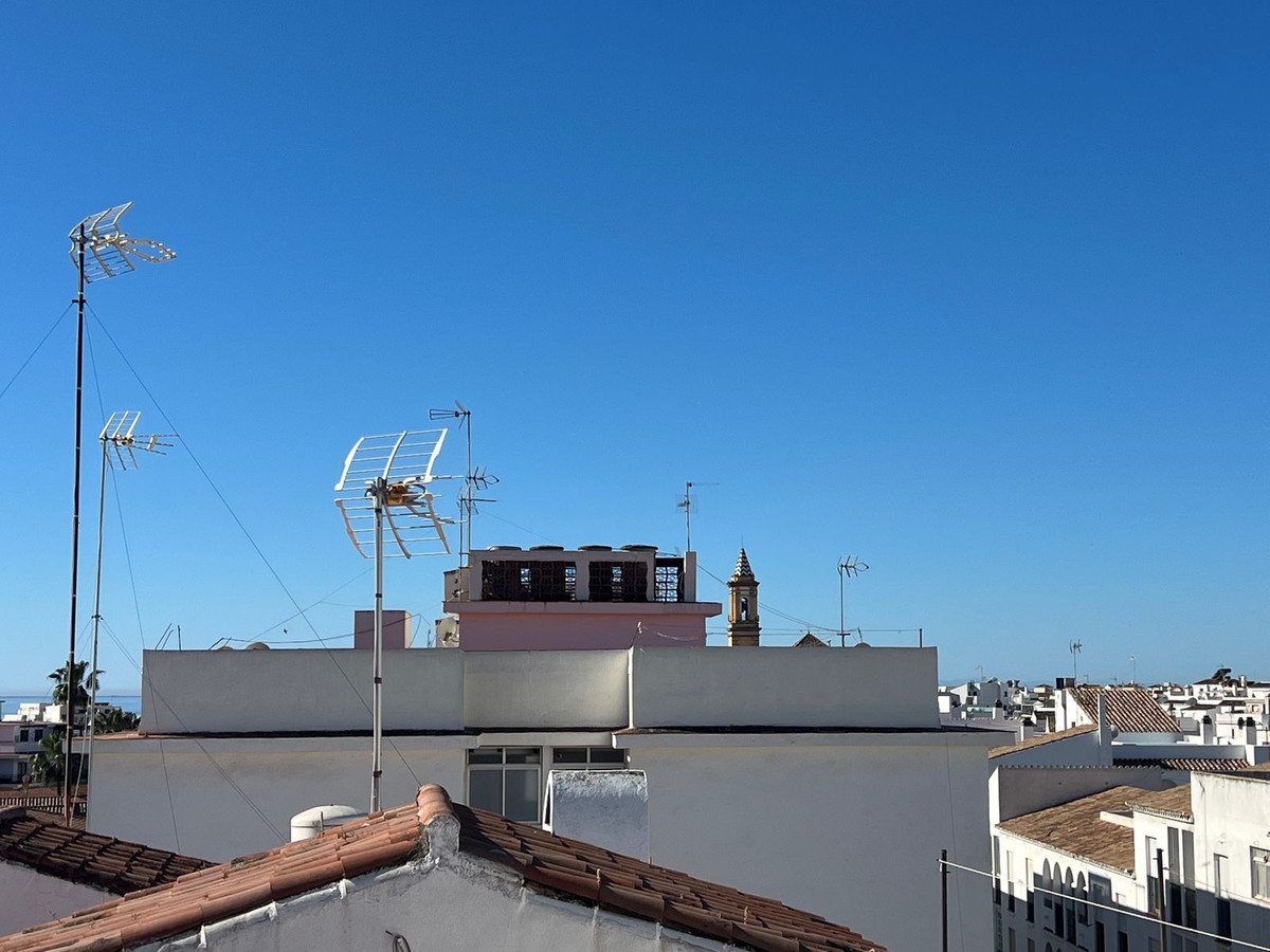 Huis te koop in Estepona | 6 slaapkamers H5365291