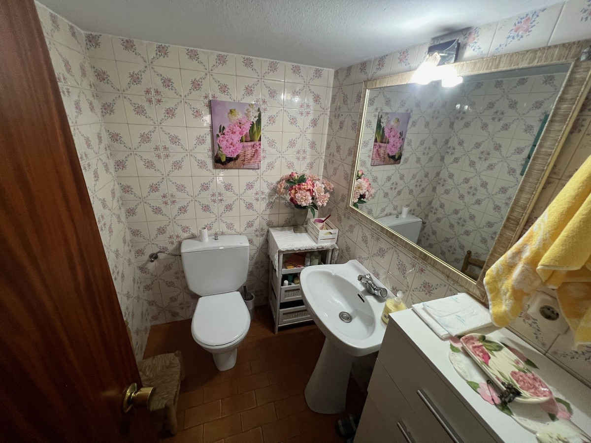 Huis te koop in Estepona | 6 slaapkamers H5365291