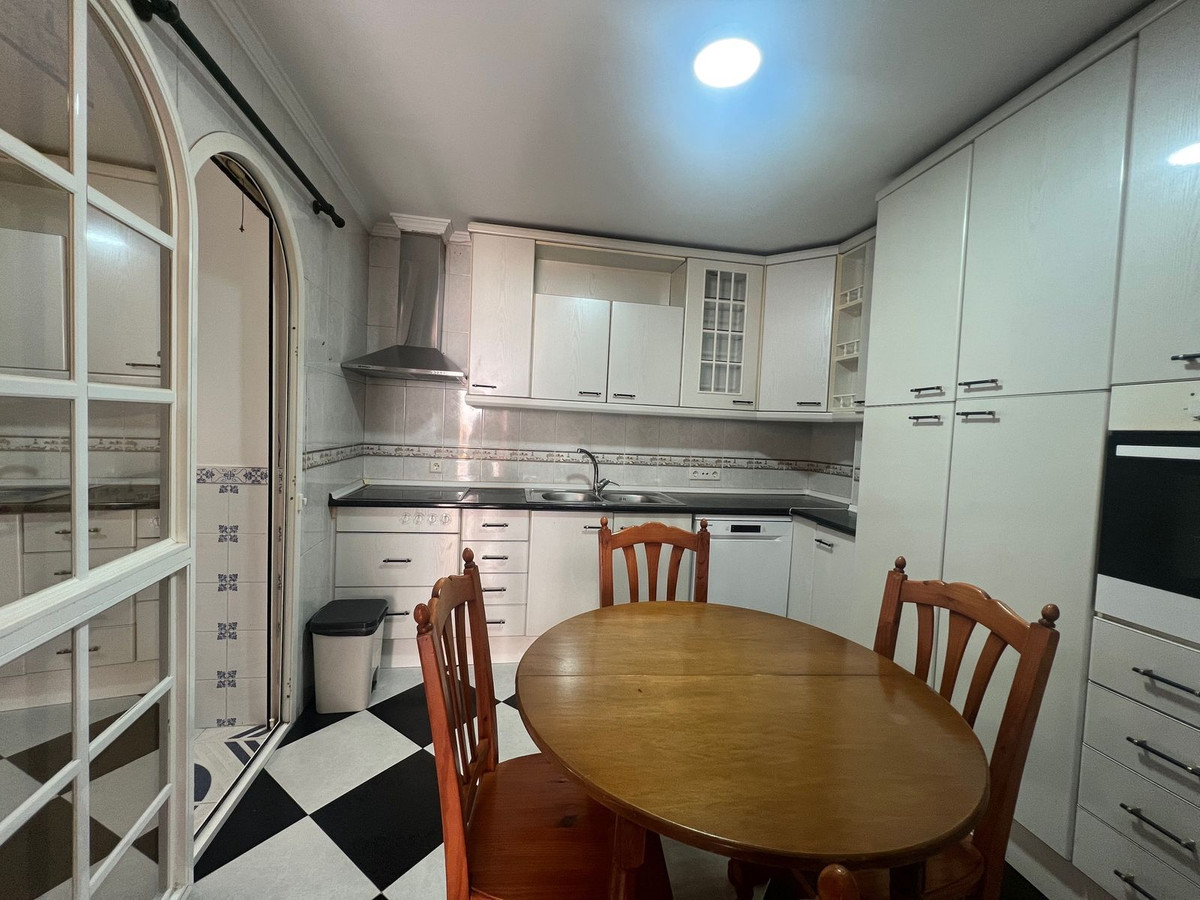 Huis te koop in Estepona | 3 slaapkamers H5365297