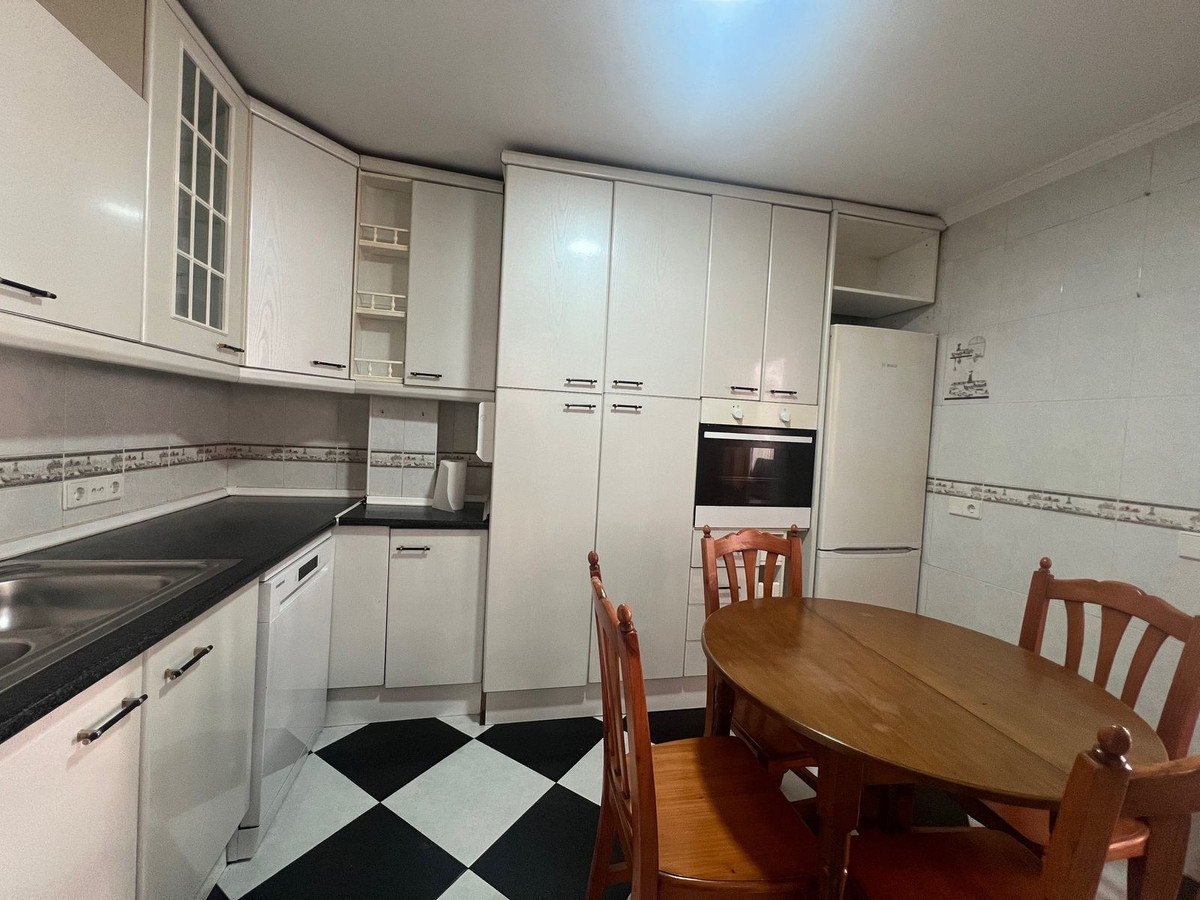 Huis te koop in Estepona | 3 slaapkamers H5365297