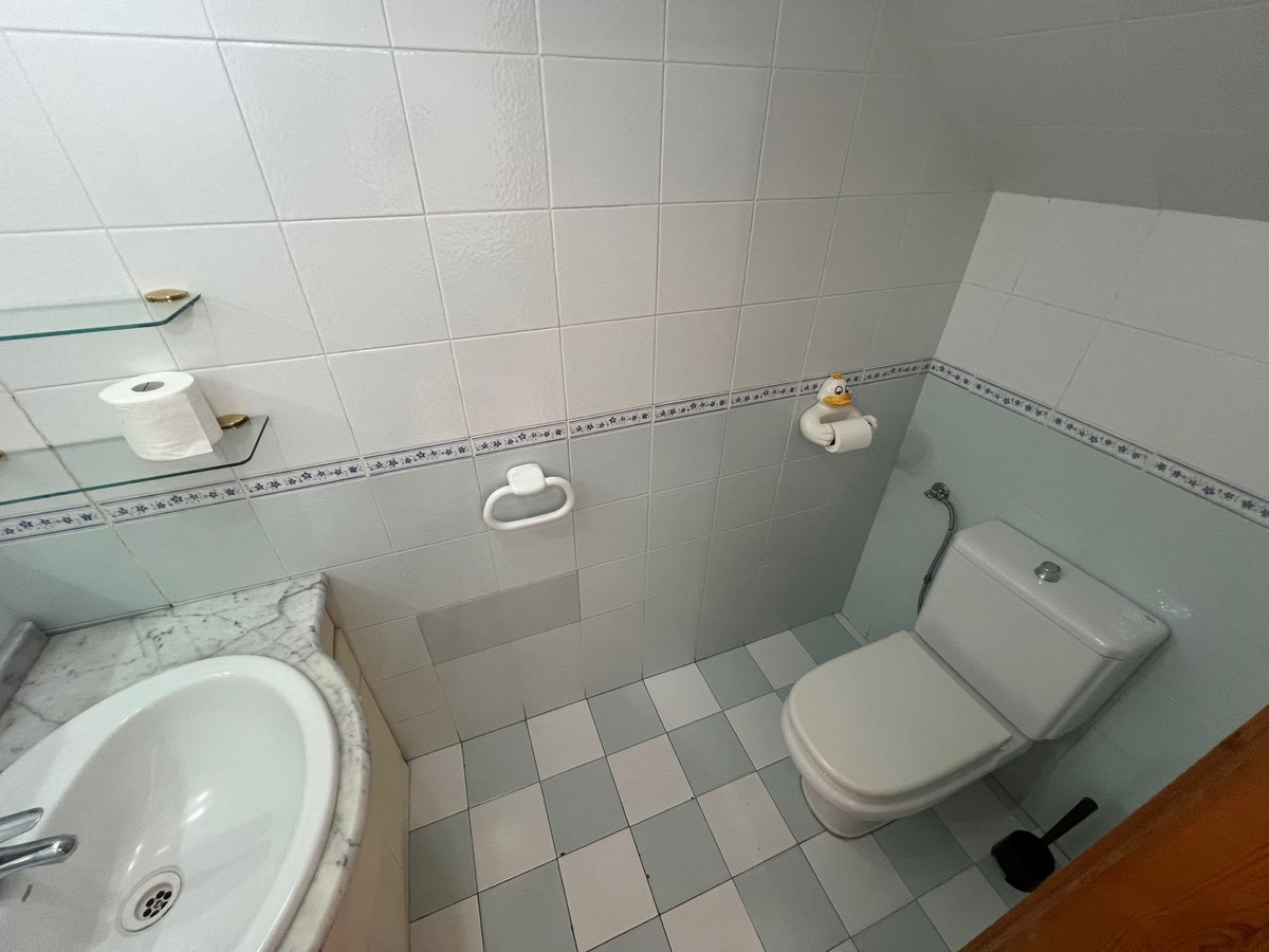 Huis te koop in Estepona | 3 slaapkamers H5365297
