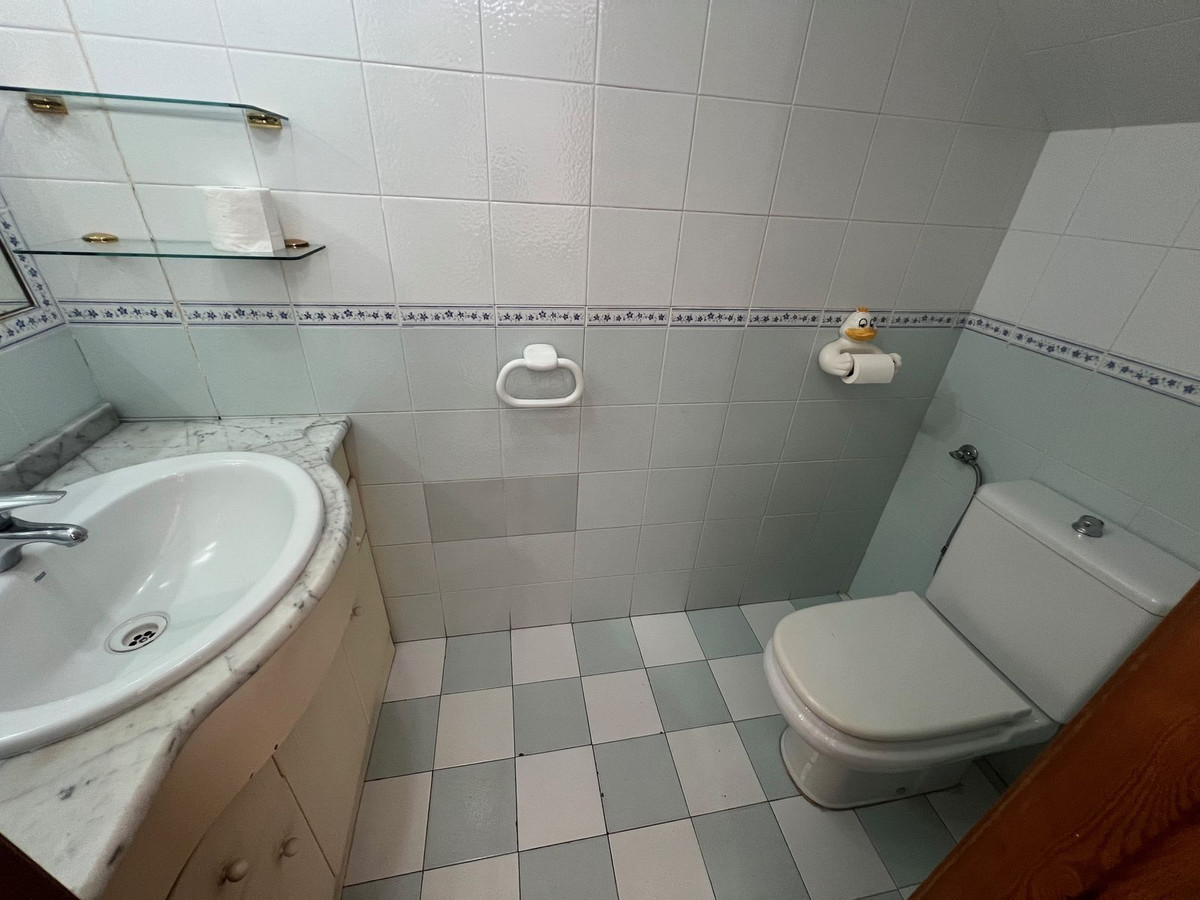 Huis te koop in Estepona | 3 slaapkamers H5365297