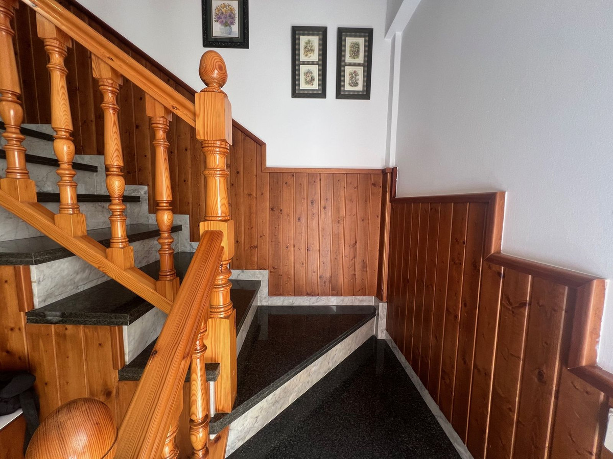 Huis te koop in Estepona | 3 slaapkamers H5365297