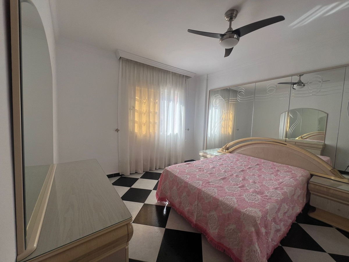 Huis te koop in Estepona | 3 slaapkamers H5365297