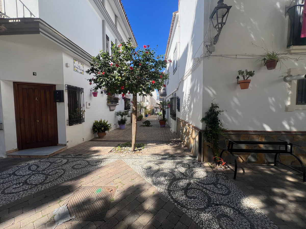 Huis te koop in Estepona | 3 slaapkamers H5365297