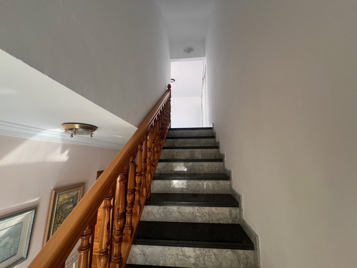 Huis te koop in Estepona | 3 slaapkamers H5365297