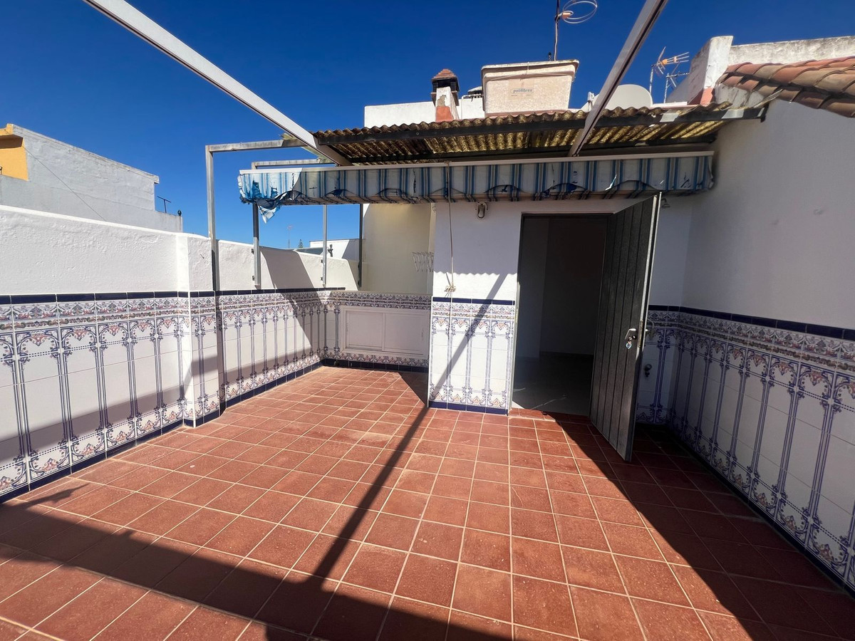 Huis te koop in Estepona | 3 slaapkamers H5365297
