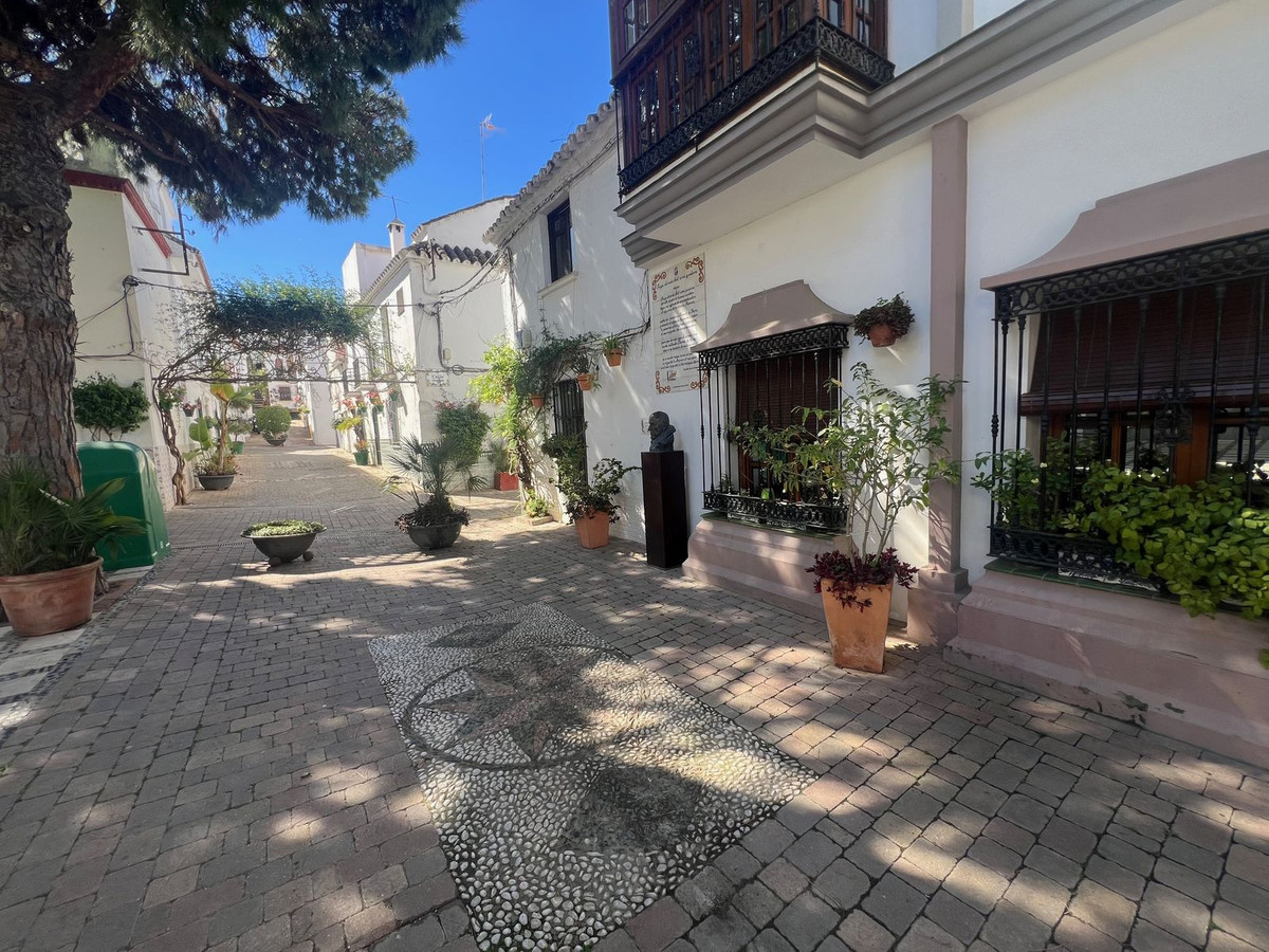 Huis te koop in Estepona | 3 slaapkamers H5365297