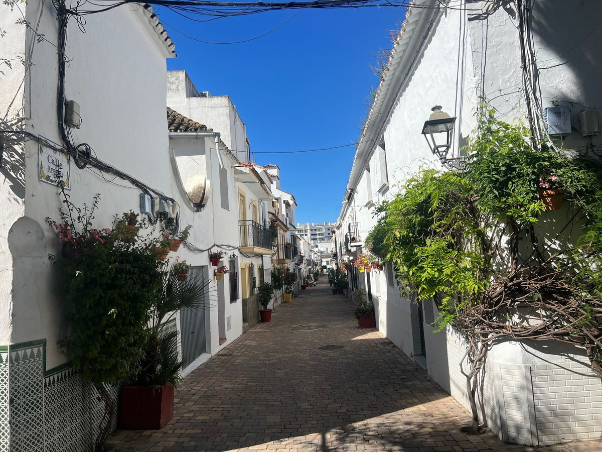 Huis te koop in Estepona | 3 slaapkamers H5365297