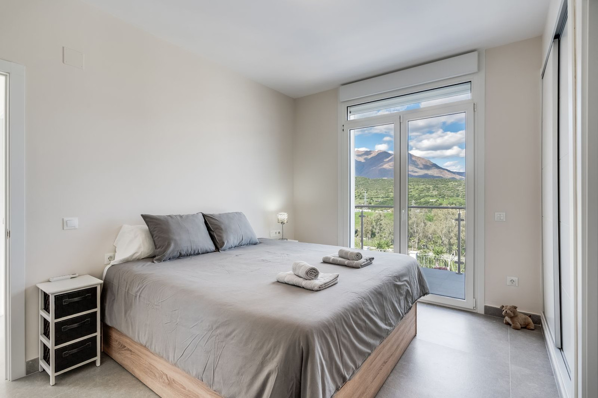 Huis te koop in Estepona | 4 slaapkamers H5366626