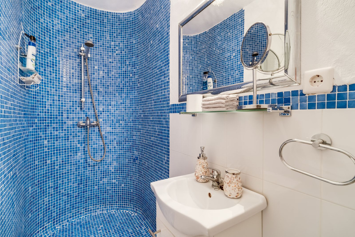 Huis te koop in Estepona | 4 slaapkamers H5366626