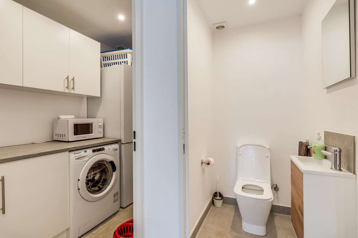 Huis te koop in Estepona | 4 slaapkamers H5366626