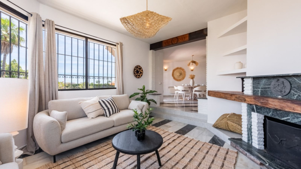 Huis te koop in Estepona | 4 slaapkamers H5367361