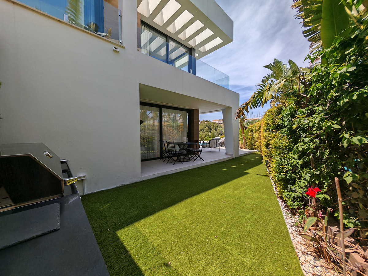 Huis te koop in Estepona | 5 slaapkamers H5367400