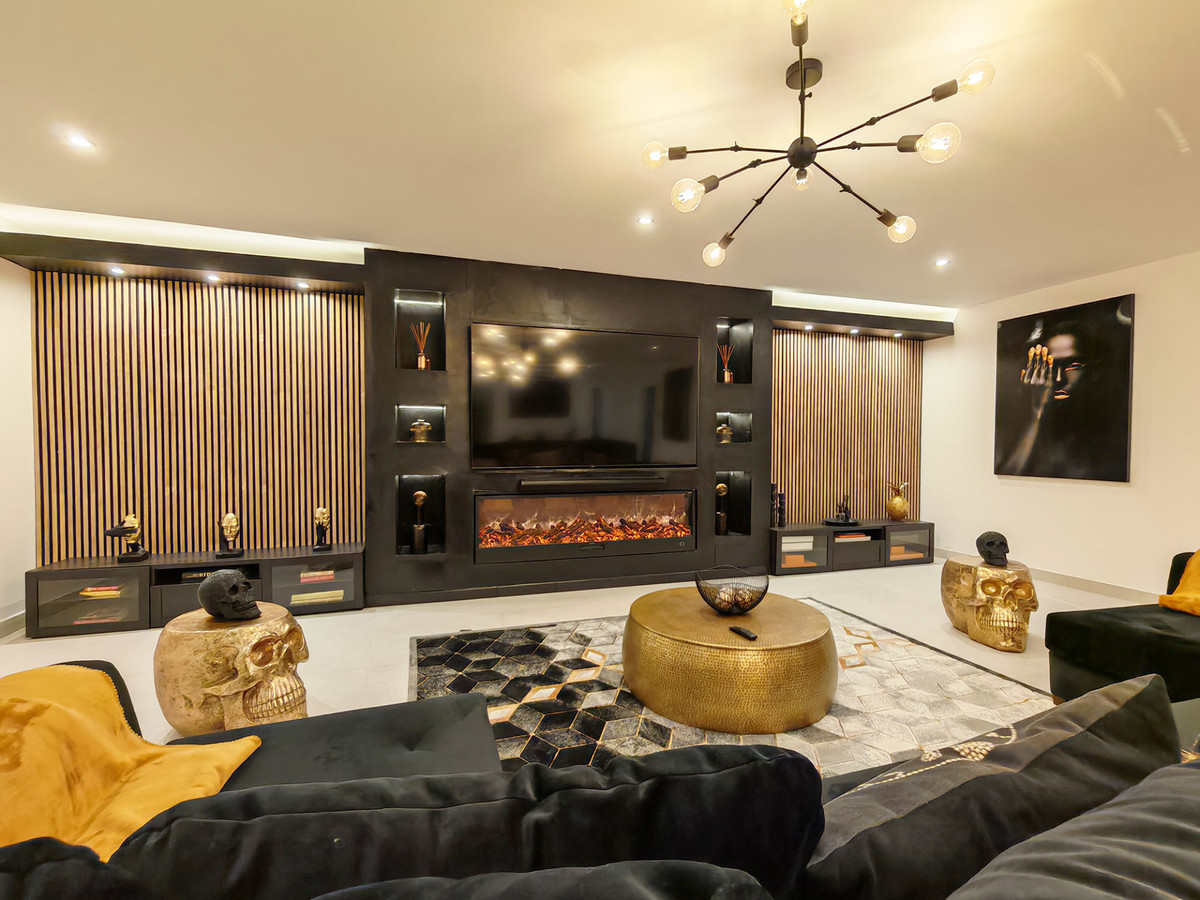 Huis te koop in Estepona | 5 slaapkamers H5367400