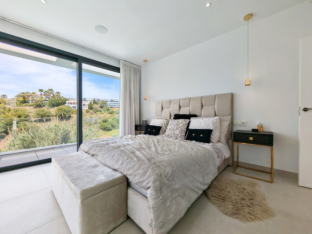 Huis te koop in Estepona | 5 slaapkamers H5367400