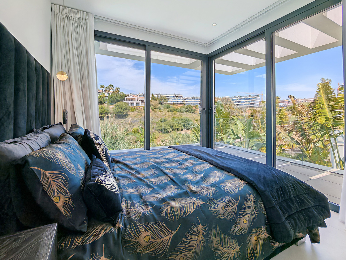 Huis te koop in Estepona | 5 slaapkamers H5367400