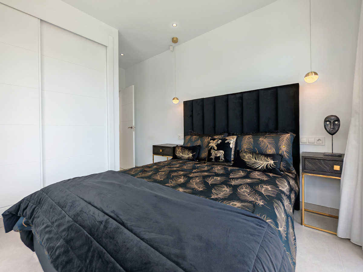 Huis te koop in Estepona | 5 slaapkamers H5367400