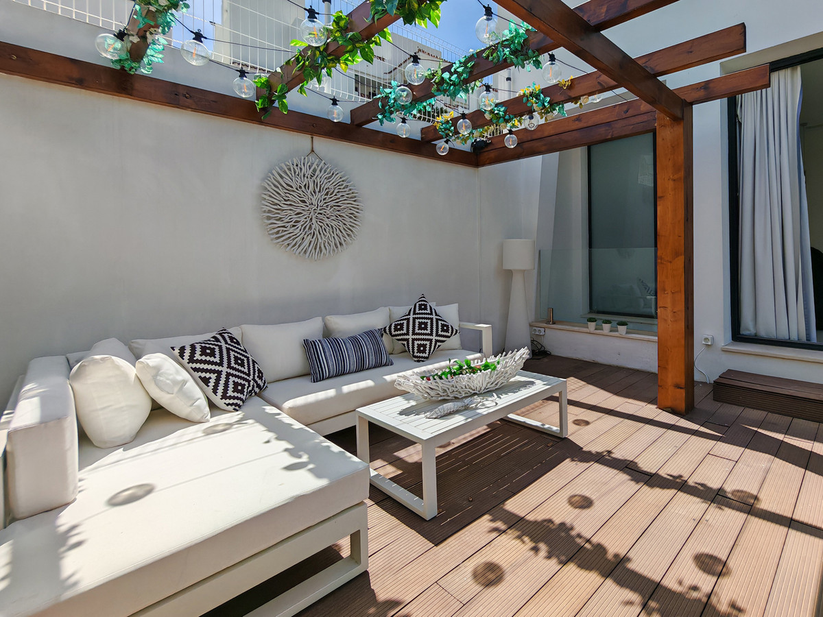 Huis te koop in Estepona | 5 slaapkamers H5367400