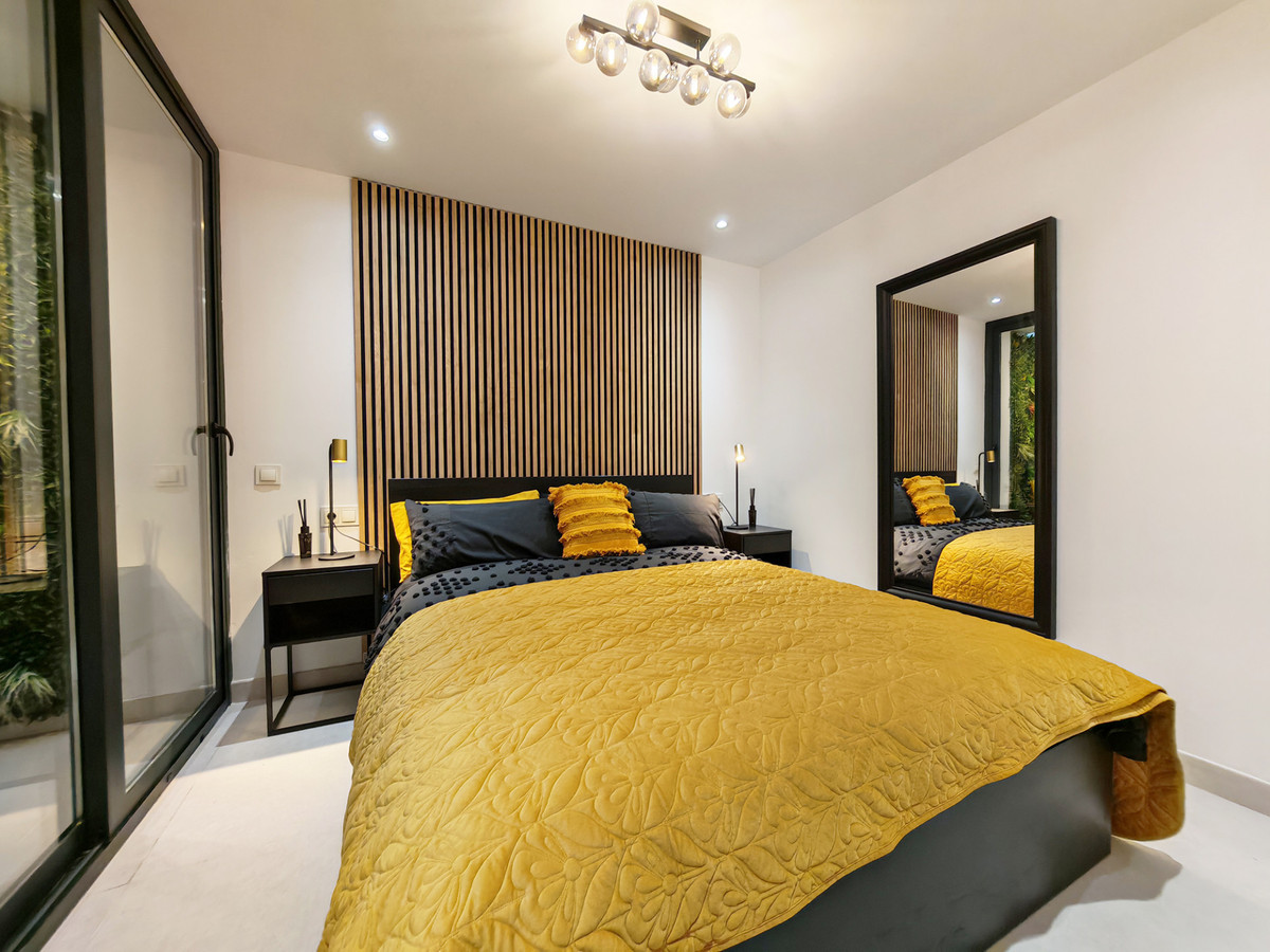 Huis te koop in Estepona | 5 slaapkamers H5367400