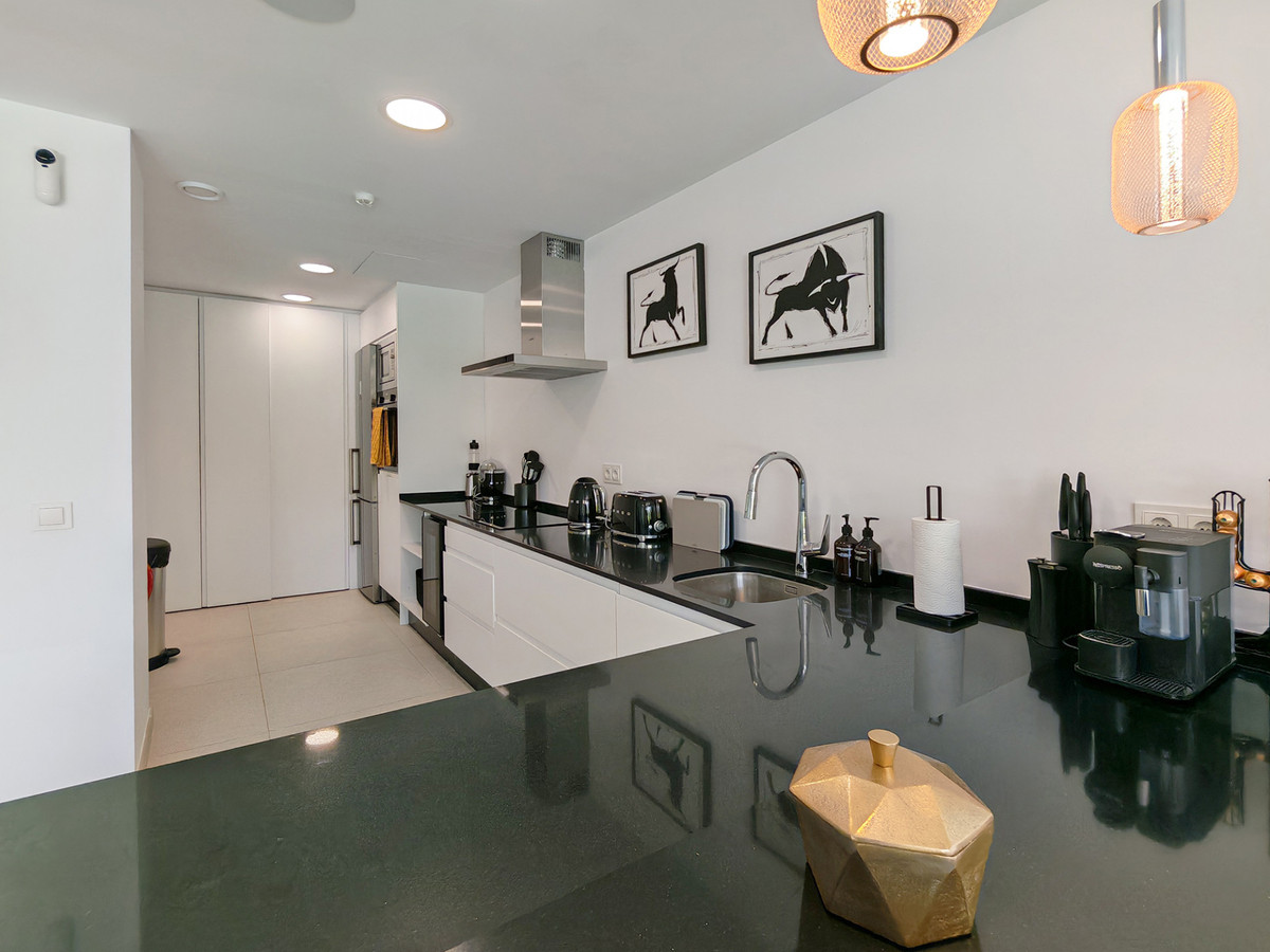 Huis te koop in Estepona | 5 slaapkamers H5367400