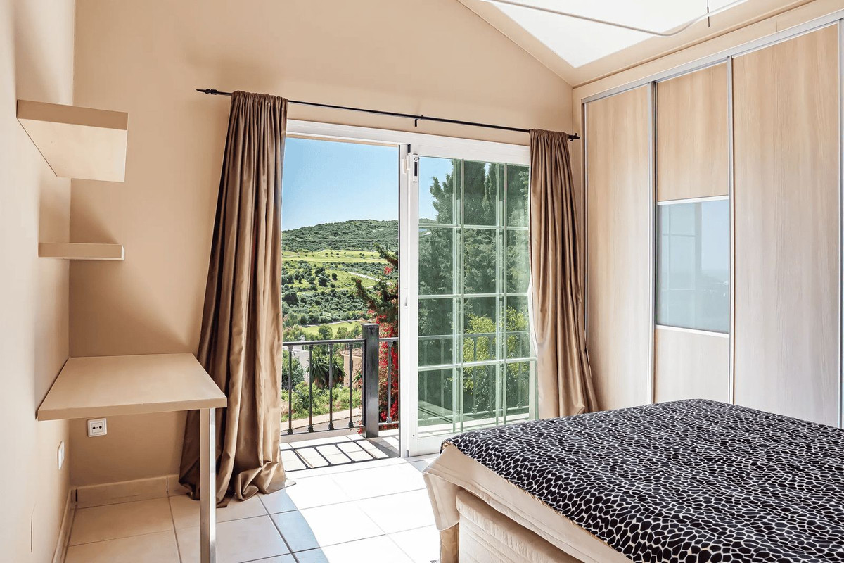 Property main view 40