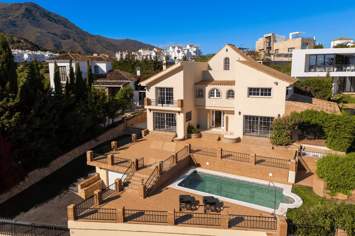 Property main view 52