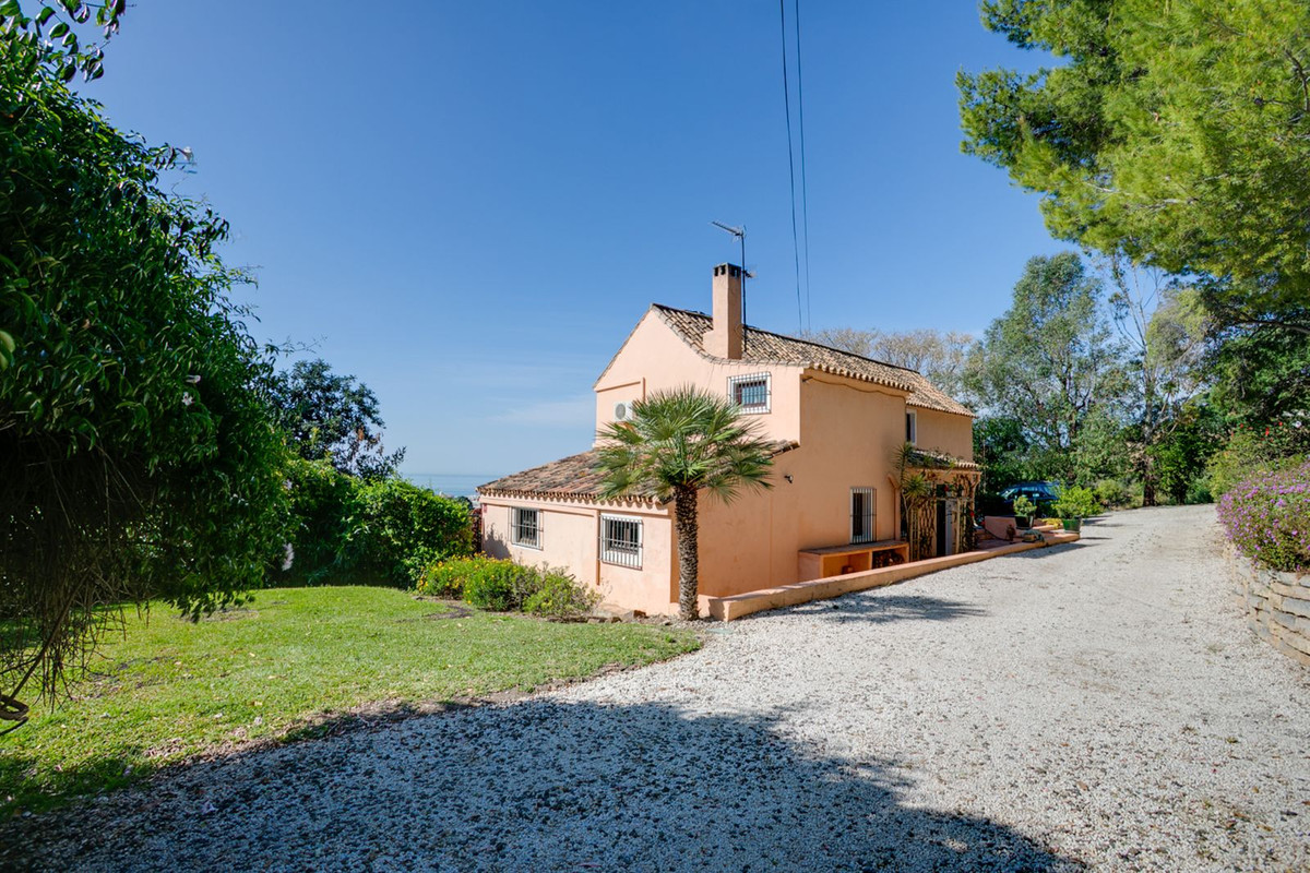 Huis te koop in Estepona | 3 slaapkamers H5371342