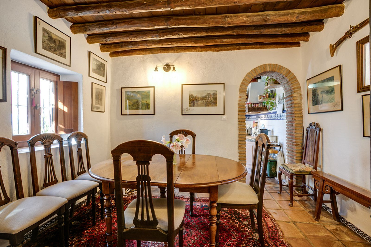 Huis te koop in Estepona | 3 slaapkamers H5371342