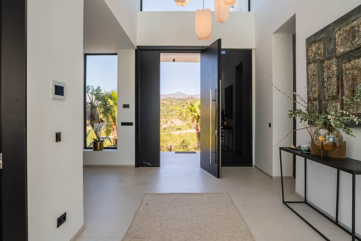 Huis te koop in Estepona | 9 slaapkamers H5372068