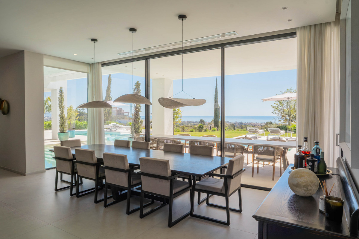 Huis te koop in Estepona | 9 slaapkamers H5372068