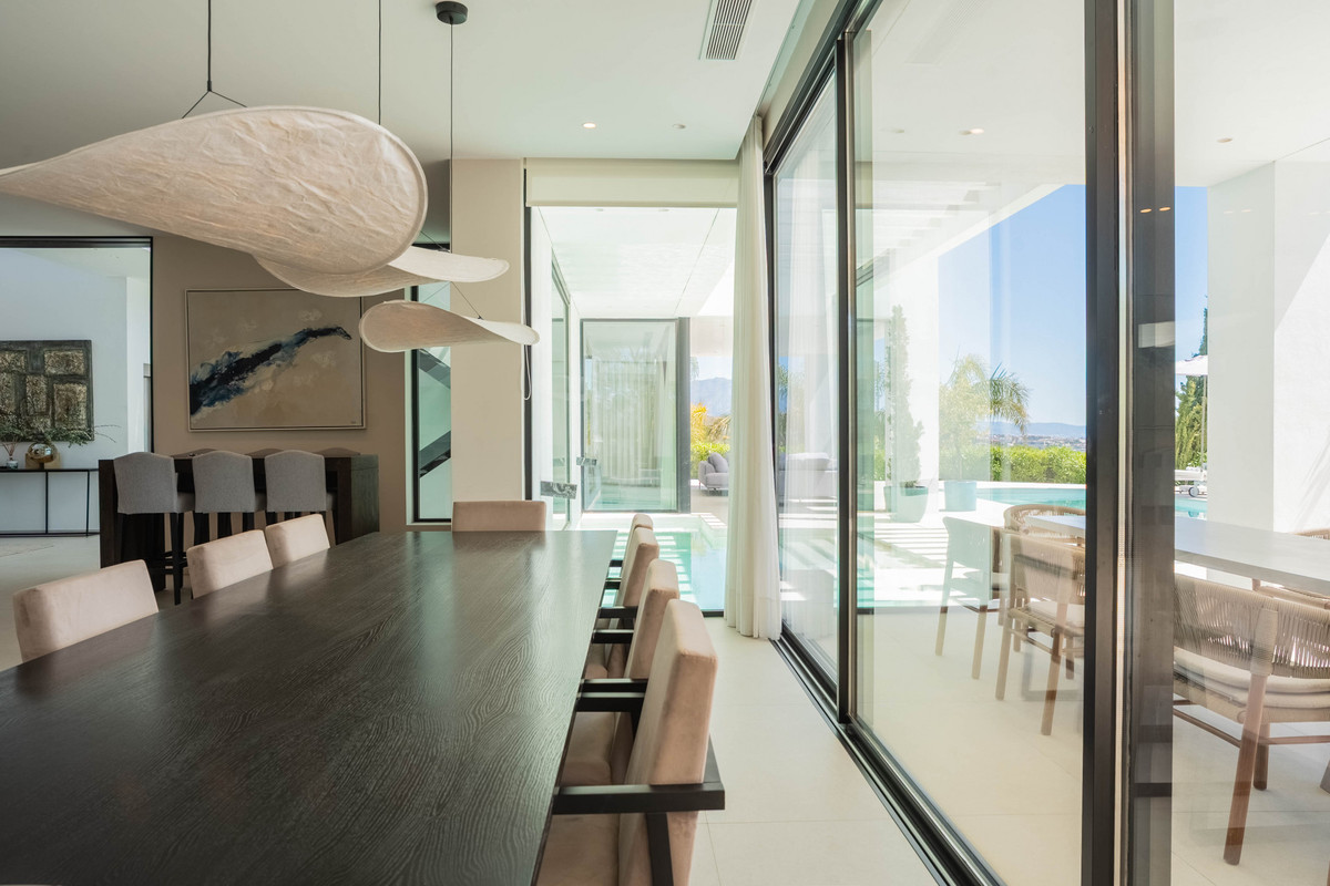 Huis te koop in Estepona | 9 slaapkamers H5372068