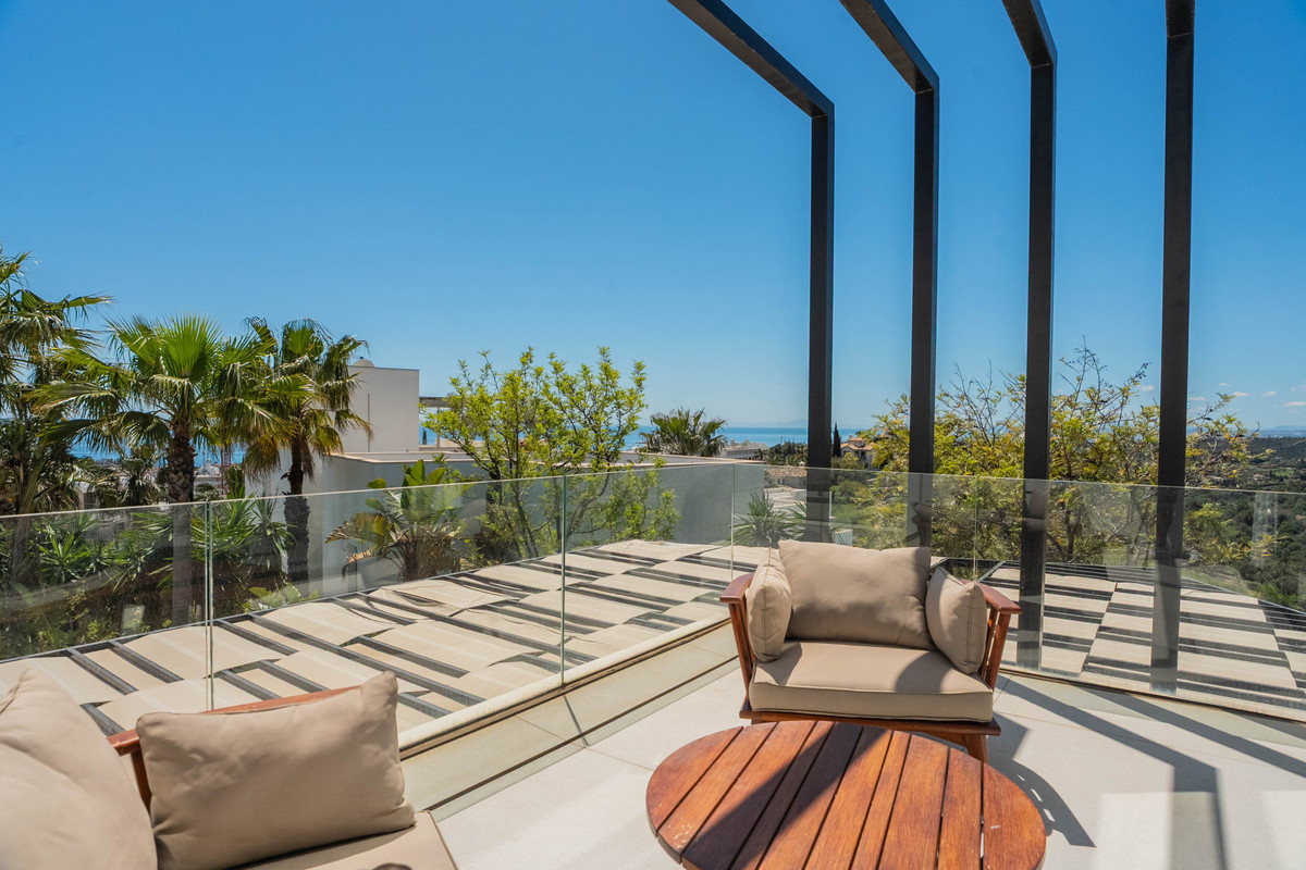 Huis te koop in Estepona | 9 slaapkamers H5372068